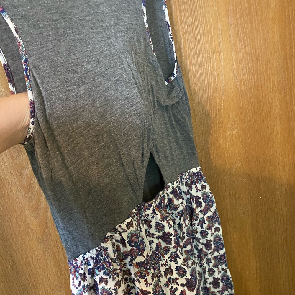 Keyhole Summer Dress - Picture 3 of 3